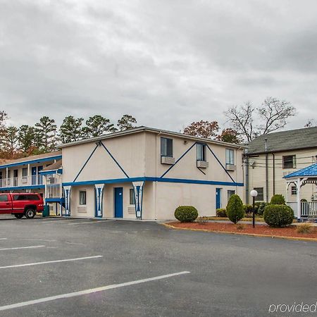 Rodeway Inn Parkway Galloway Esterno foto