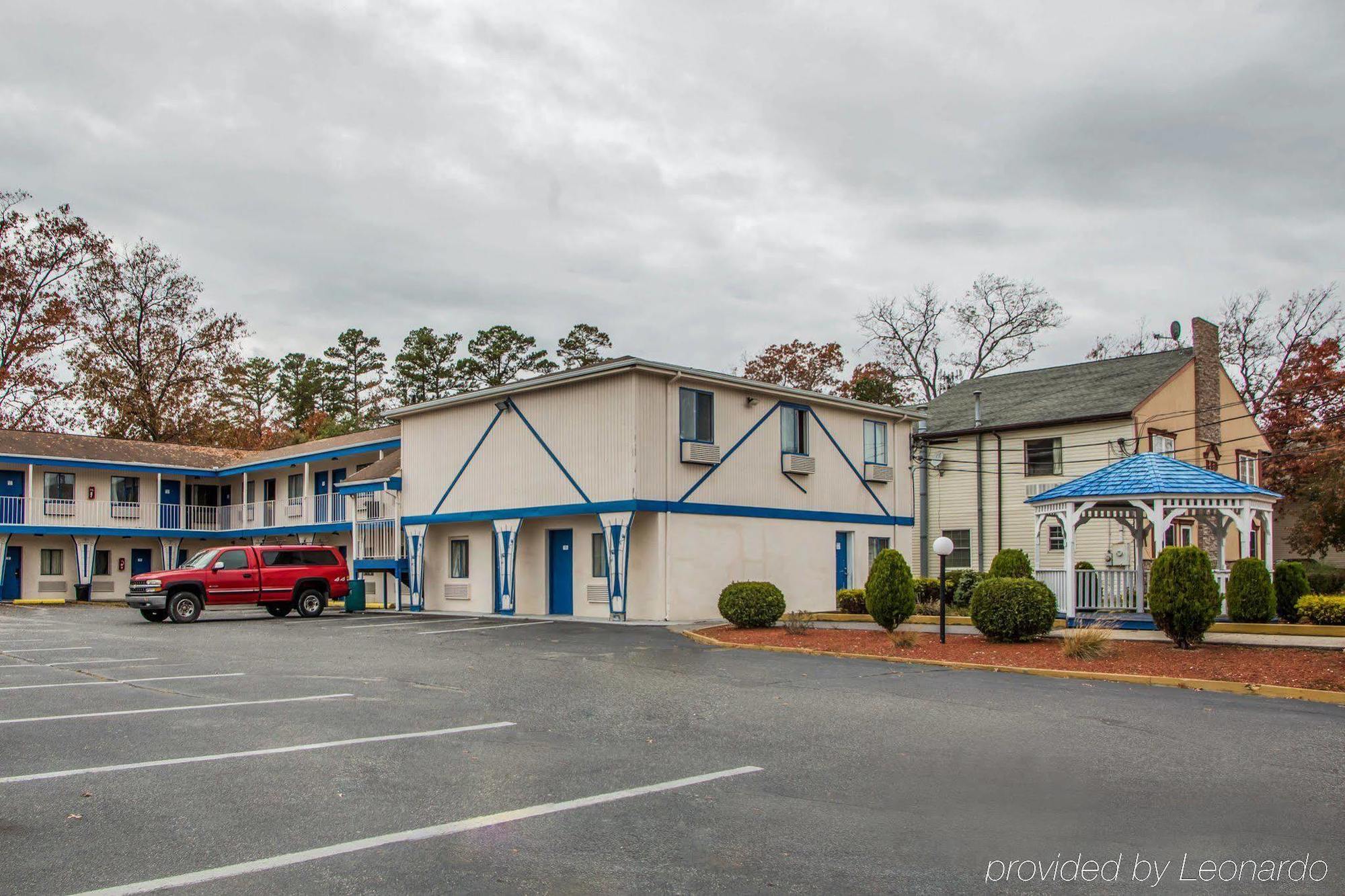 Rodeway Inn Parkway Galloway Esterno foto